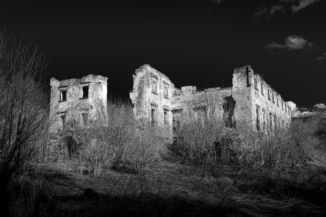 Abandoned Castles and Palaces in Poland Workshop 2024